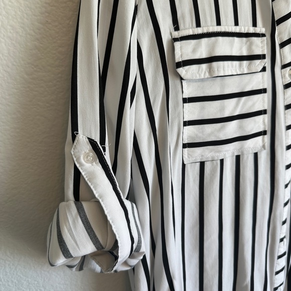 Milk & Honey Black and White Striped Button Down Shirt - Picture 4 of 9